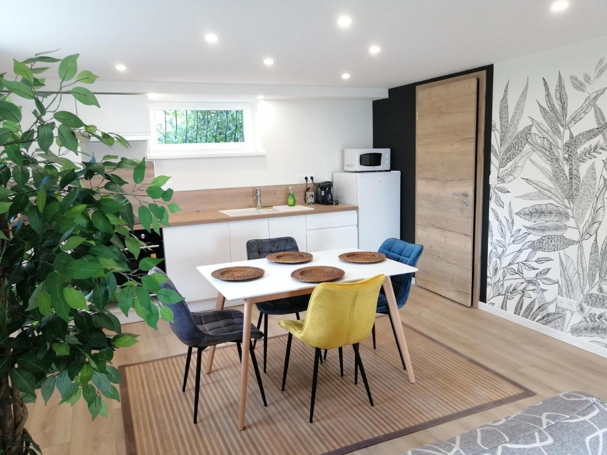 Holiday home Maison Privilege Nature A Pierre